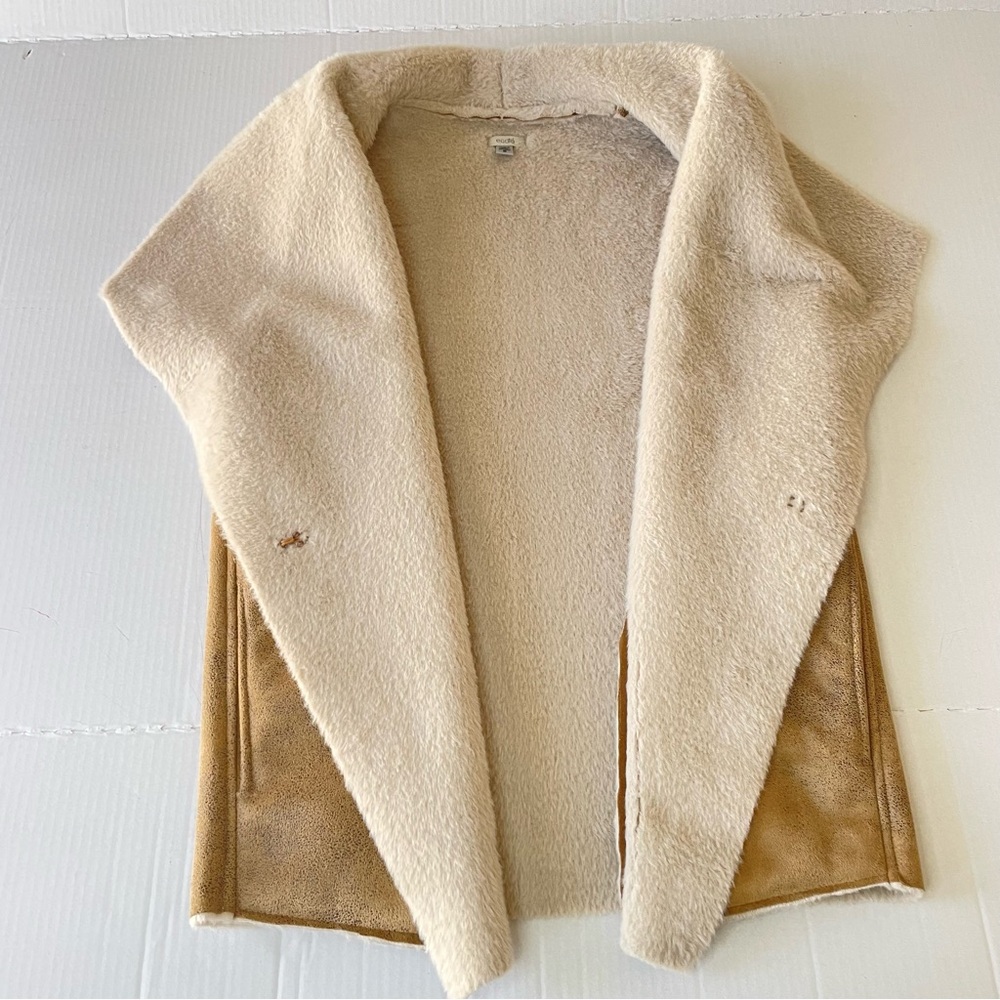 Ecote Urban Outfitters Brown and Cream Faux Shearling Vest - Picture 8 of 12
